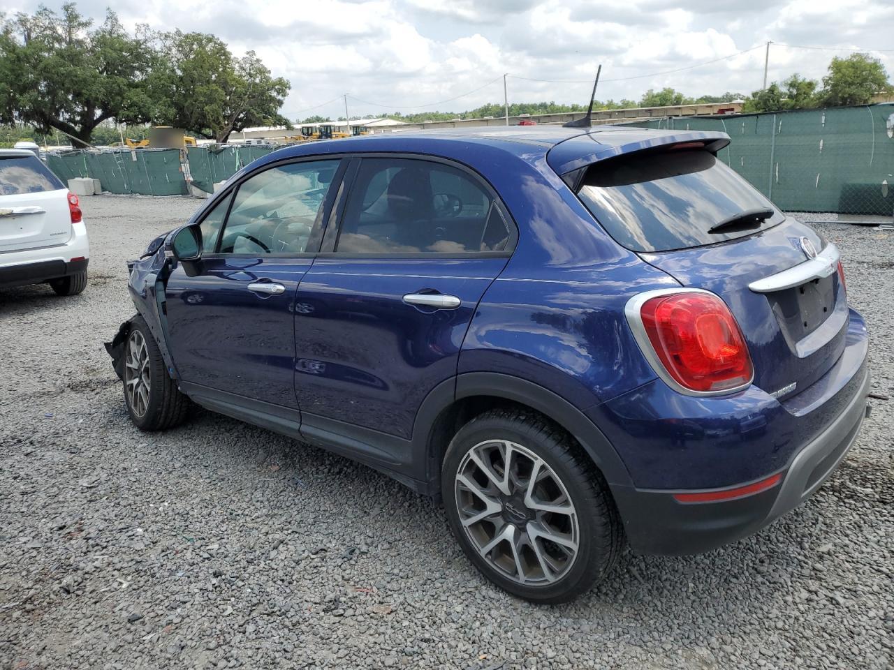 ZFBCFXCB1JP681170 2018 Fiat 500X Trekking