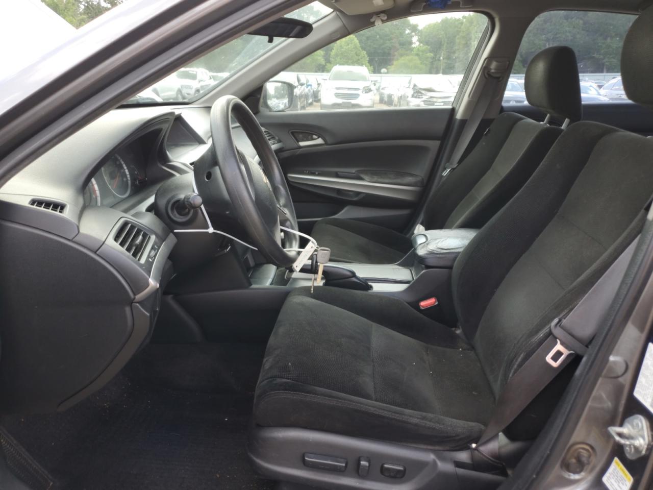 1HGCP2F79AA106324 2010 Honda Accord Ex