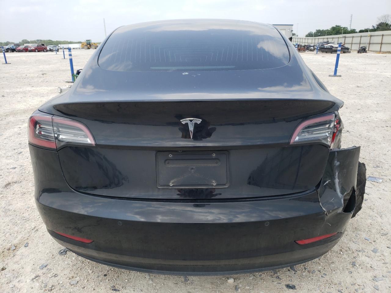 5YJ3E1EA8KF406375 2019 Tesla Model 3