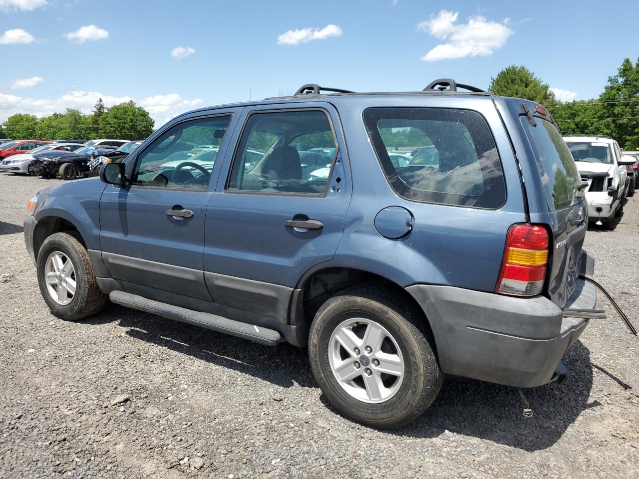 1FMYU02Z65KA82102 2005 Ford Escape Xls