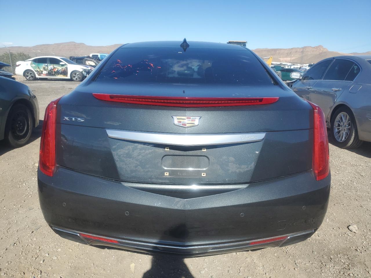 2G61M5S3XH9123757 2017 Cadillac Xts Luxury