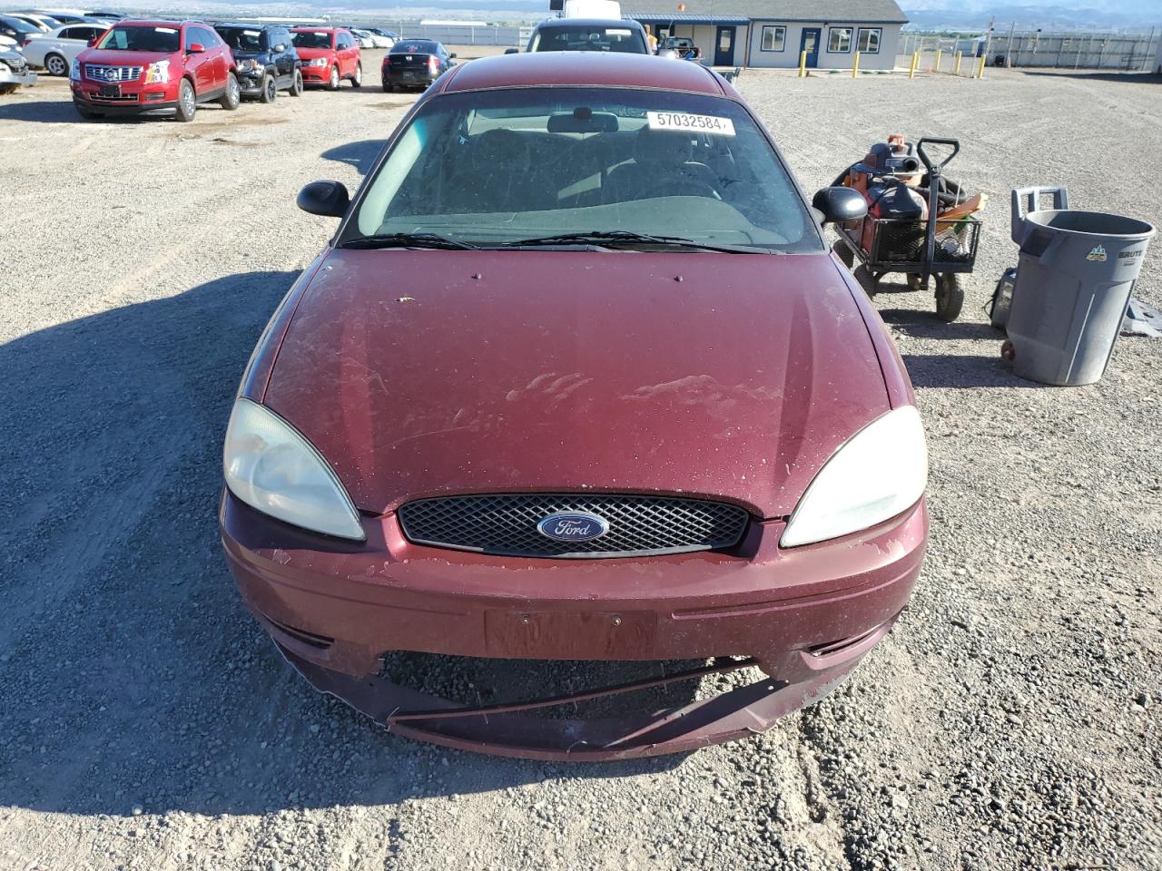 Lot #2957919827 2006 FORD TAURUS SE