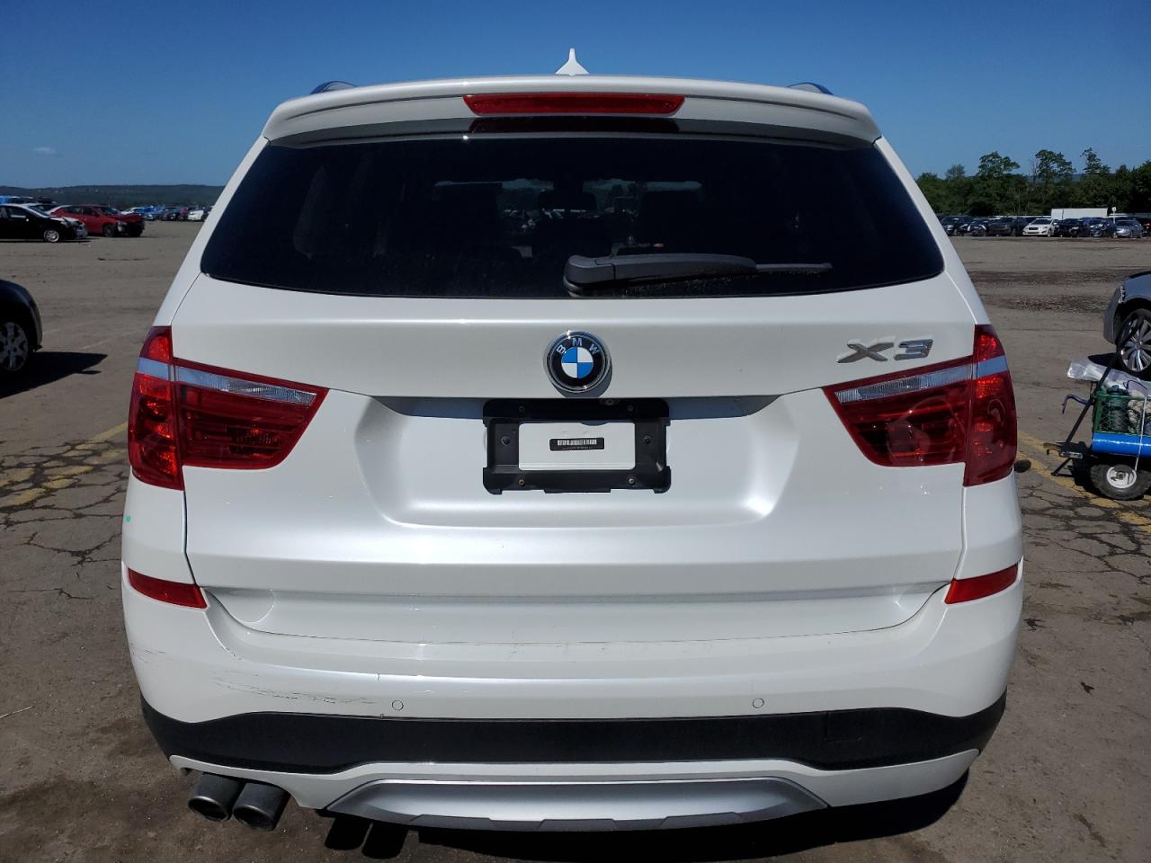 5UXWX9C50H0T13156 2017 BMW X3 xDrive28I