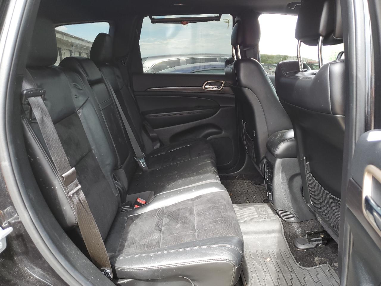 1C4RJFAG5FC661887 2015 Jeep Grand Cherokee Laredo