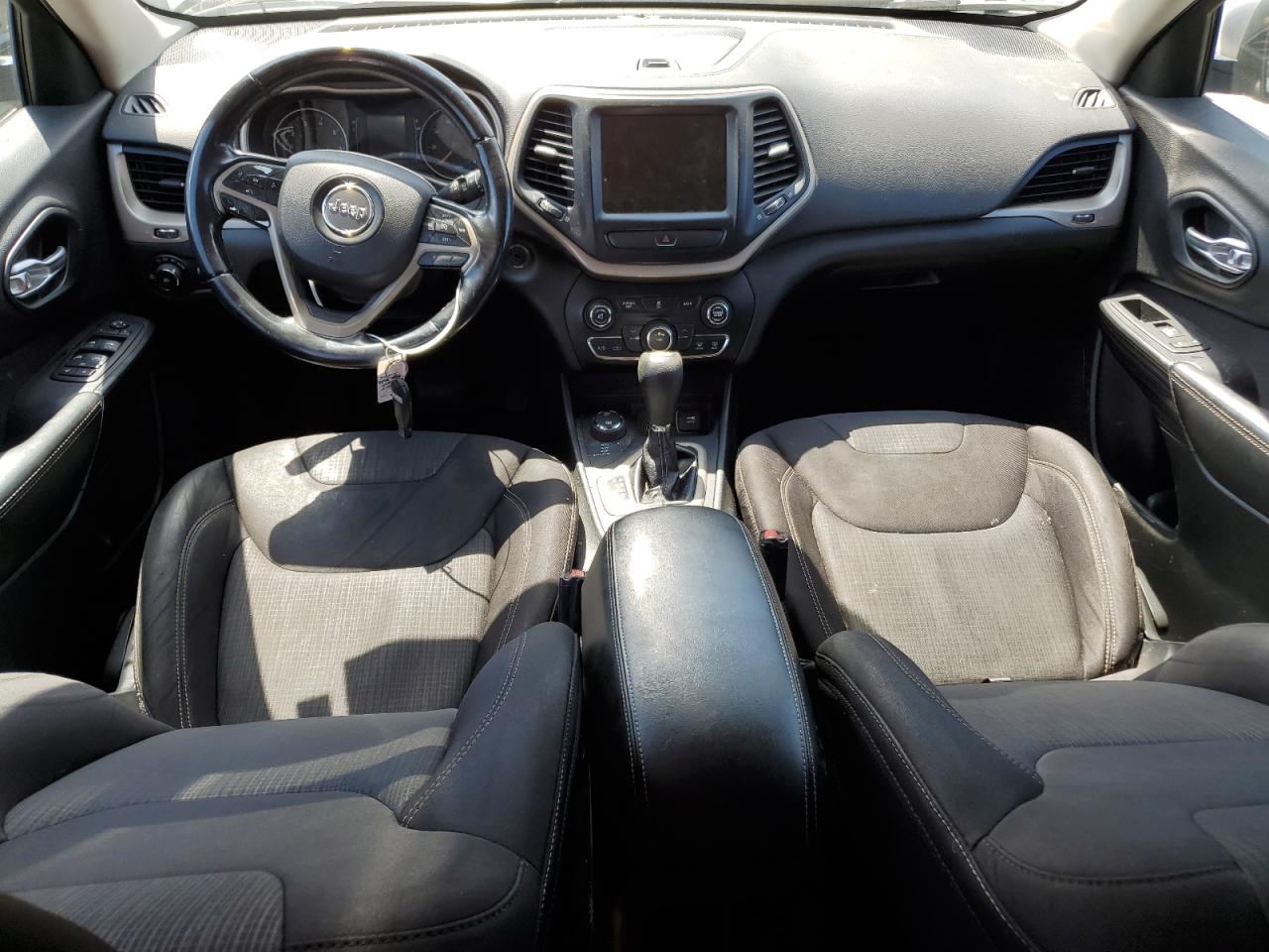 1C4PJMCB4FW534110 2015 Jeep Cherokee Latitude