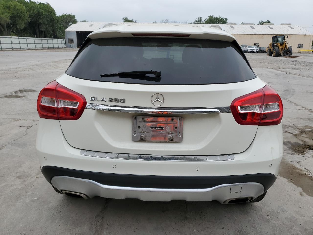 WDCTG4EB8JJ469417 2018 Mercedes-Benz Gla 250