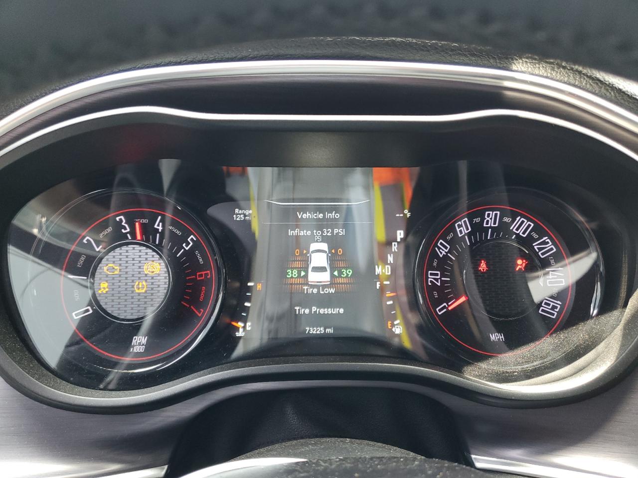 2C3CDZBT2JH116623 2018 Dodge Challenger R/T