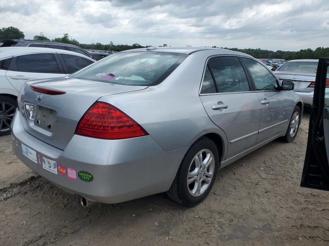 1HGCM56737A133098 2007 Honda Accord Ex