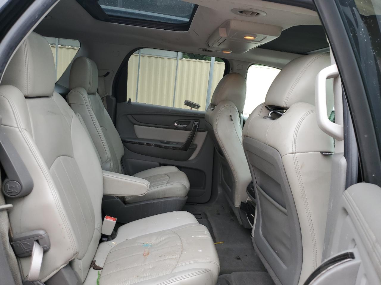 1GKKRSKD8HJ229675 2017 GMC Acadia Limited Slt-2