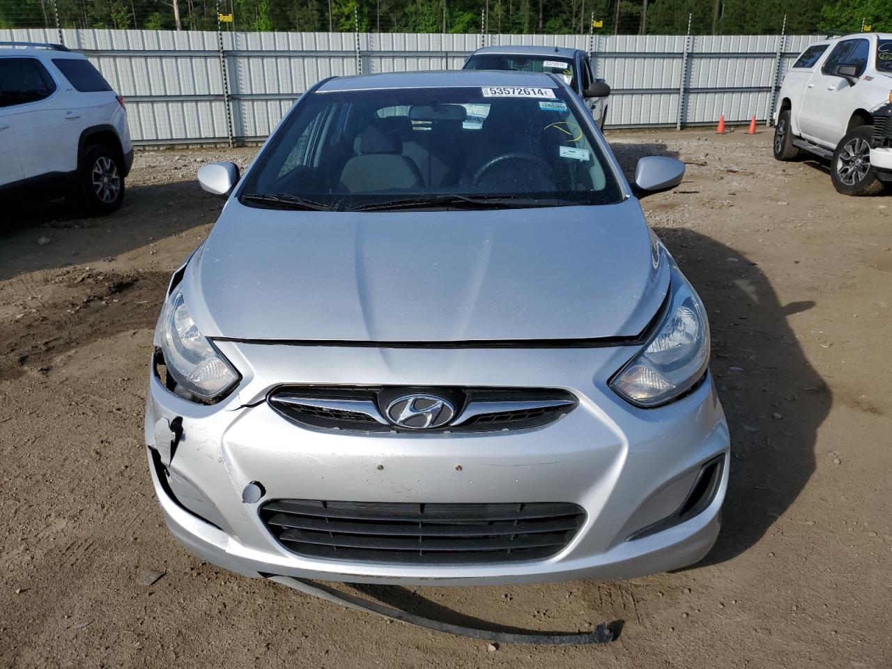 2013 Hyundai Accent Gls vin: KMHCT5AE8DU127147