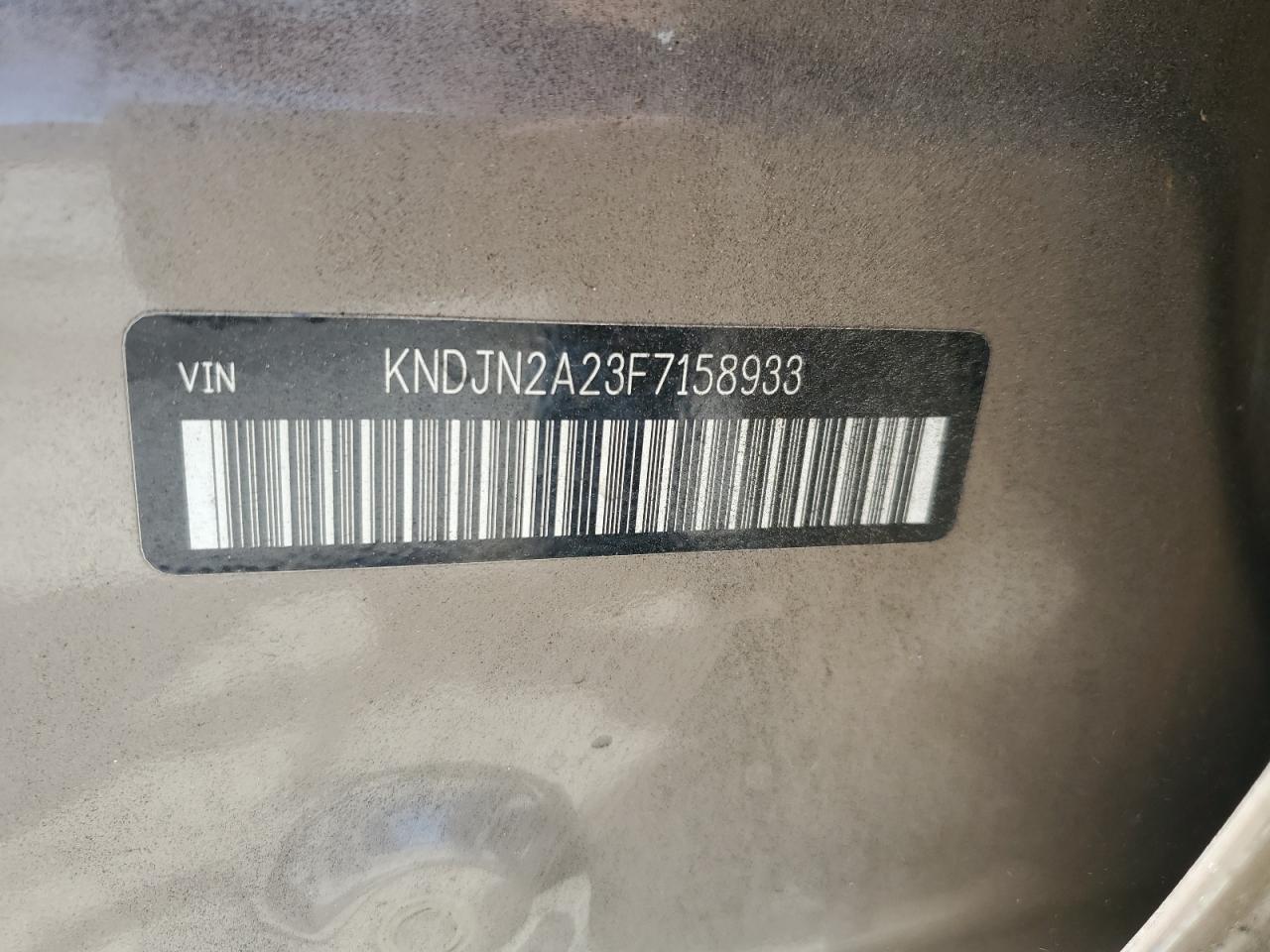 KNDJN2A23F7158933 2015 Kia Soul