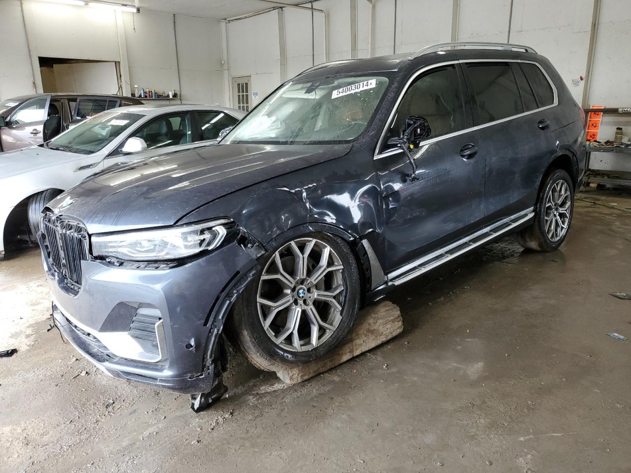 5UXCW2C55KL084119 2019 BMW X7 xDrive40I