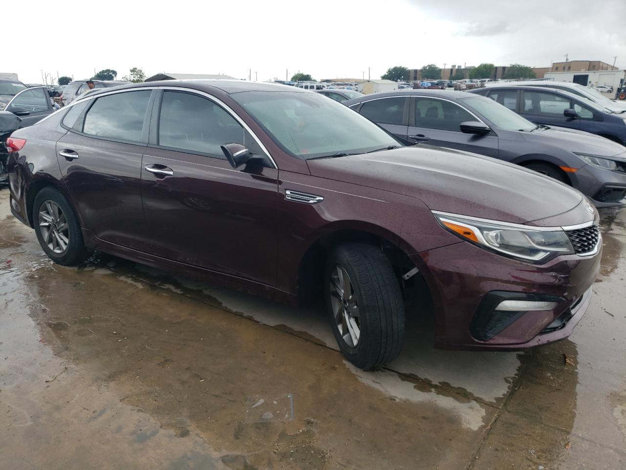 2019 Kia Optima Lx vin: 5XXGT4L38KG352764