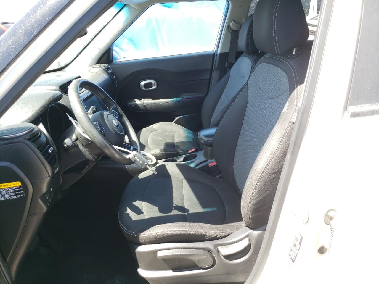 KNDJP3A54K7662329 2019 Kia Soul +