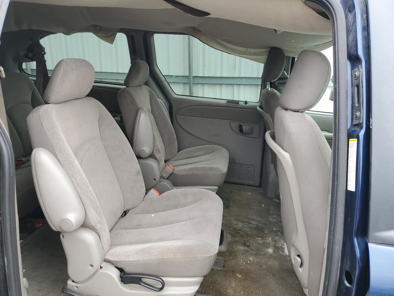 2C8GP74L32R651881 2002 Chrysler Town & Country Ex