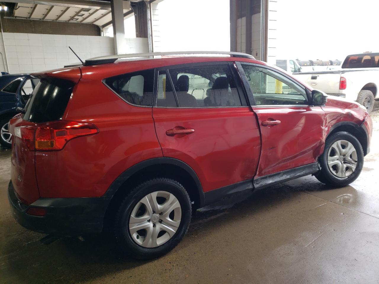 JTMBFREVXEJ004431 2014 Toyota Rav4 Le