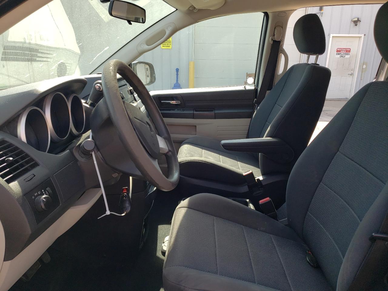 1D8HN44H18B185656 2008 Dodge Grand Caravan Se