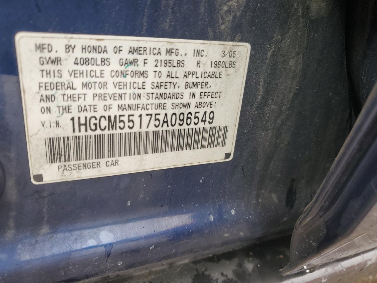 1HGCM55175A096549 2005 Honda Accord Dx