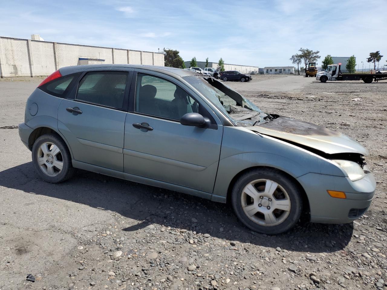 3FAFP37N95R118747 2005 Ford Focus Zx5