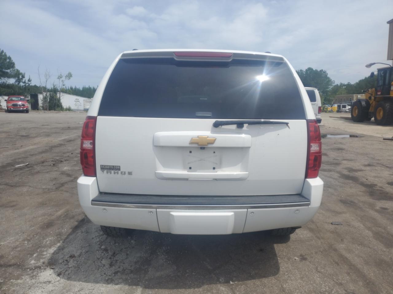 1GNSKCE00DR251509 2013 Chevrolet Tahoe K1500 Ltz