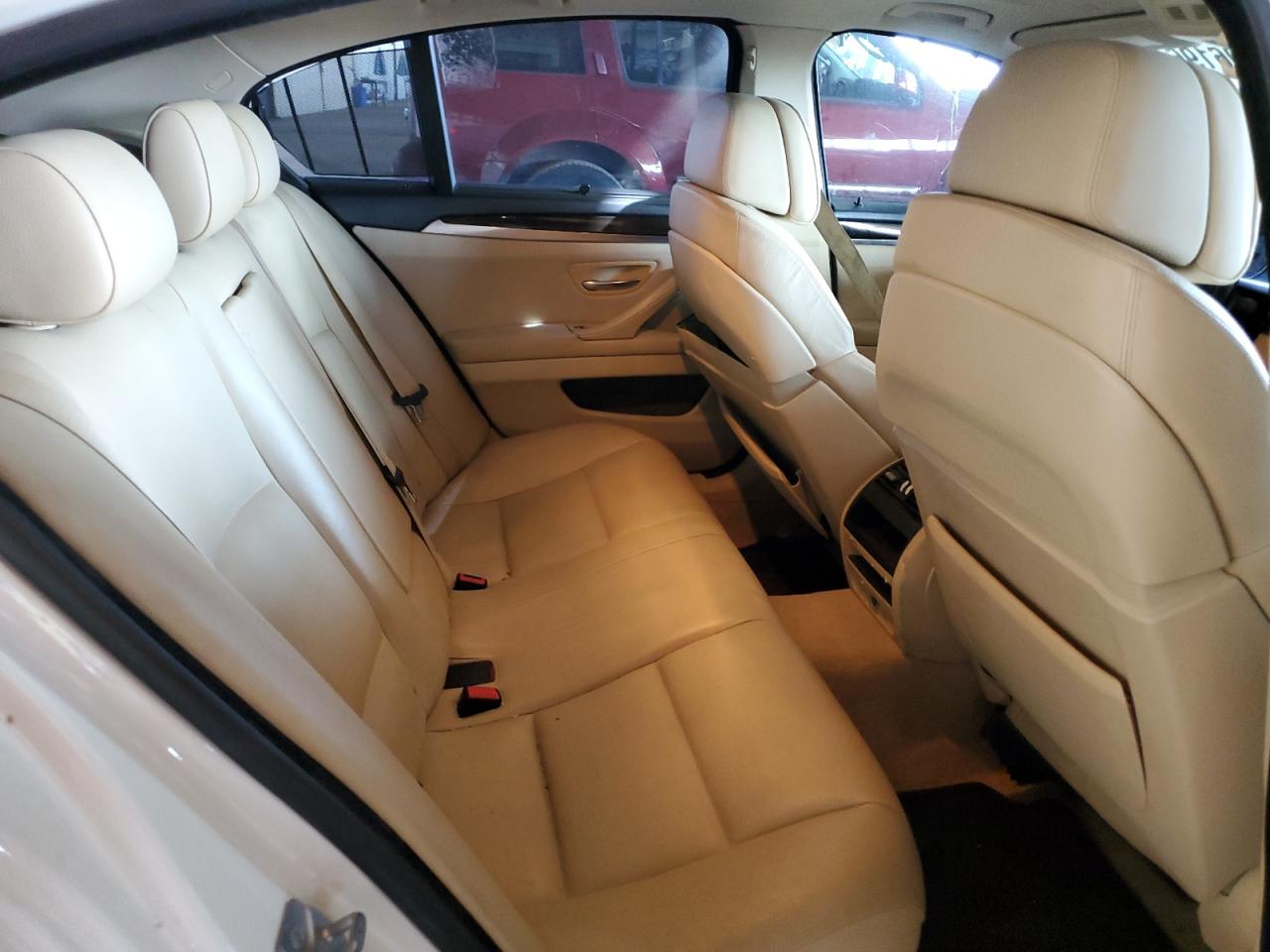 WBAFR1C56BC737456 2011 BMW 528 I