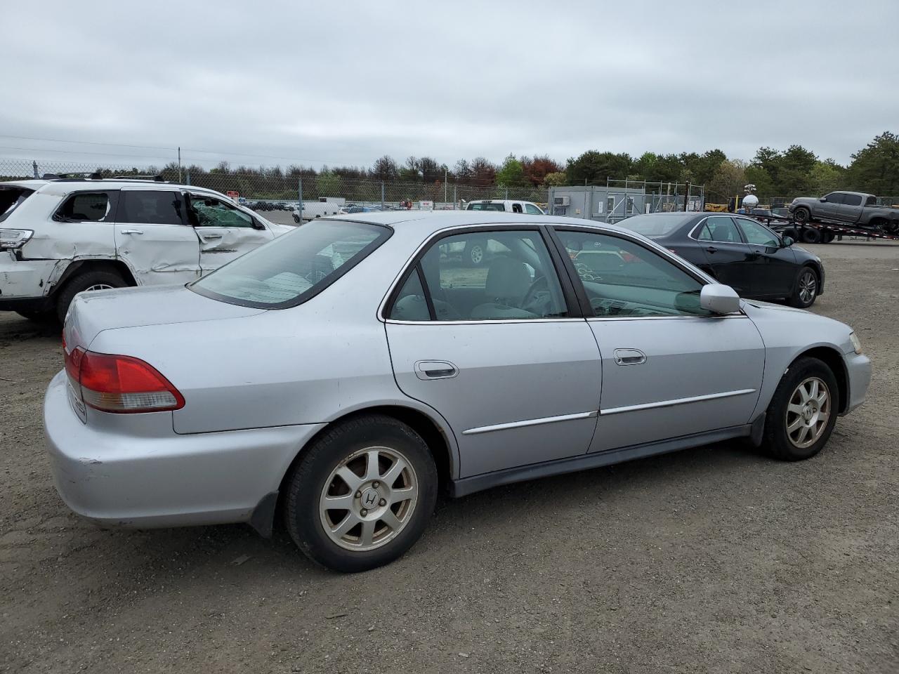 1HGCG56792A176604 2002 Honda Accord Se