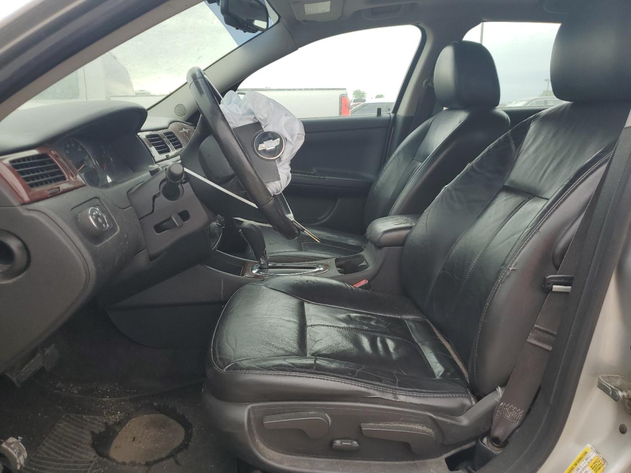 2G1WG5EK2B1268190 2011 Chevrolet Impala Lt