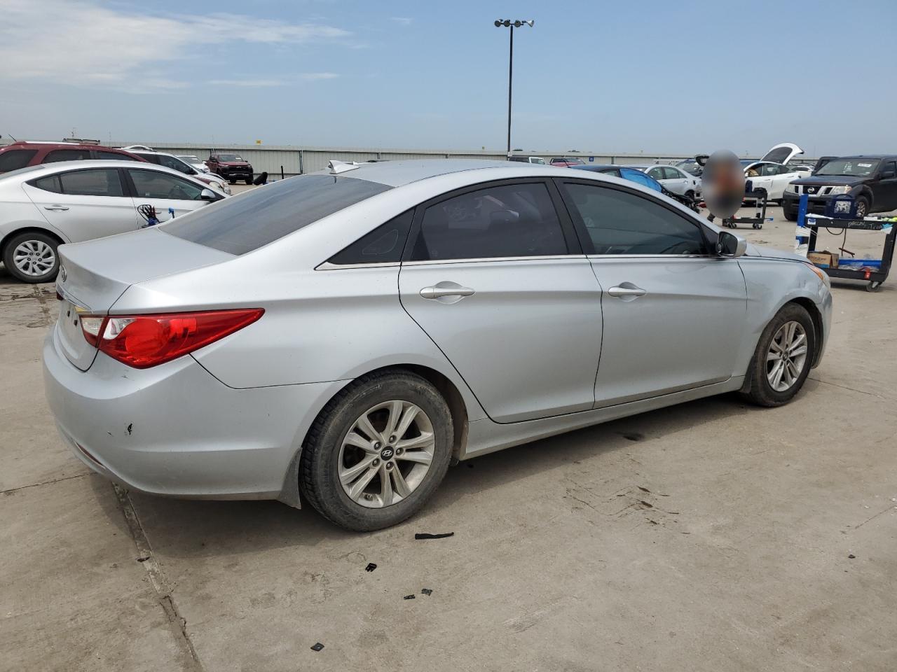 5NPEB4AC2CH445864 2012 Hyundai Sonata Gls