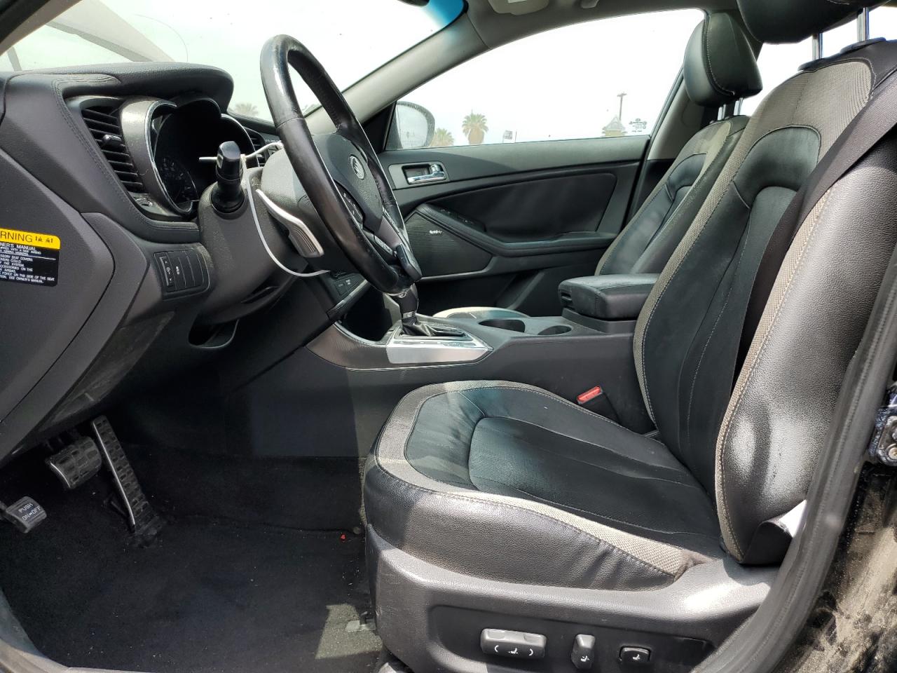 KNAGR4A61B5135943 2011 Kia Optima Sx