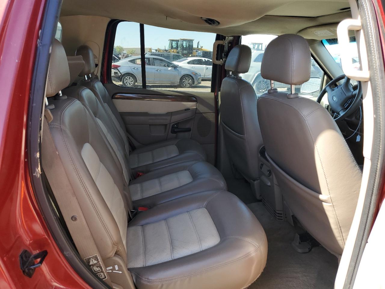 1FMDU74W92ZC50666 2002 Ford Explorer Eddie Bauer