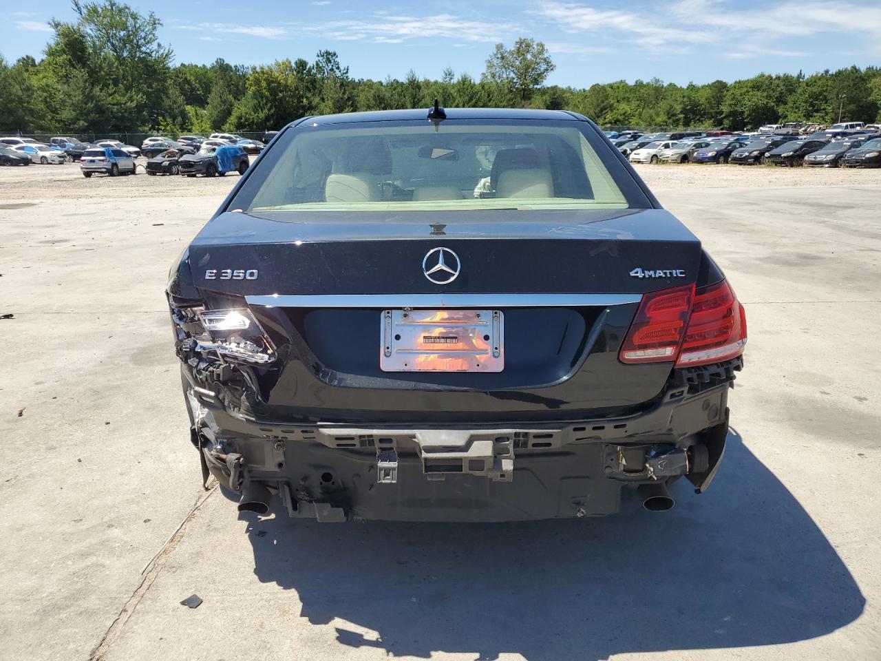 2016 Mercedes-Benz E 350 4Matic vin: WDDHF8JB1GB188015