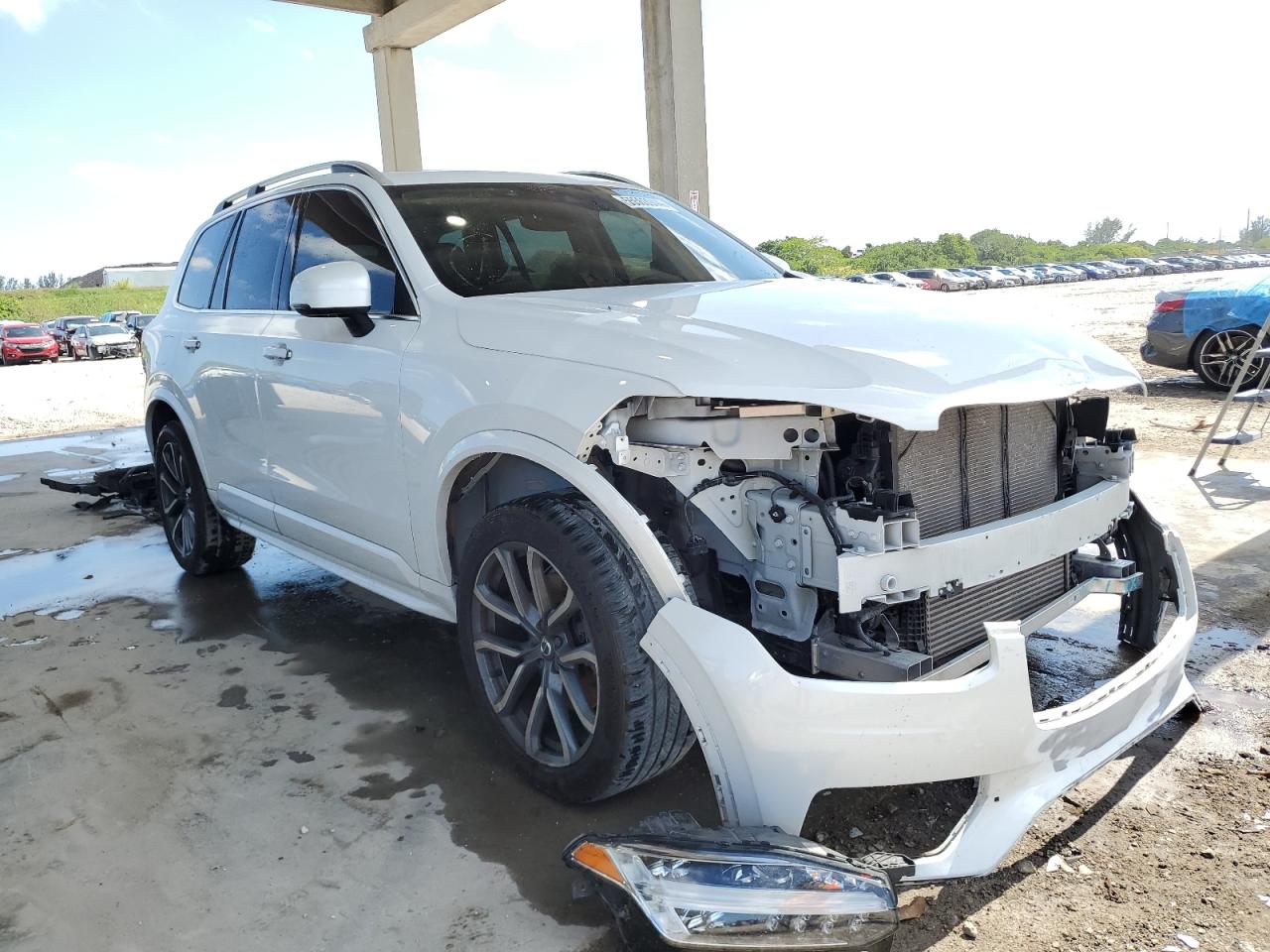 2019 Volvo Xc90 T5 Mo vin: YV4102CK4K1415927