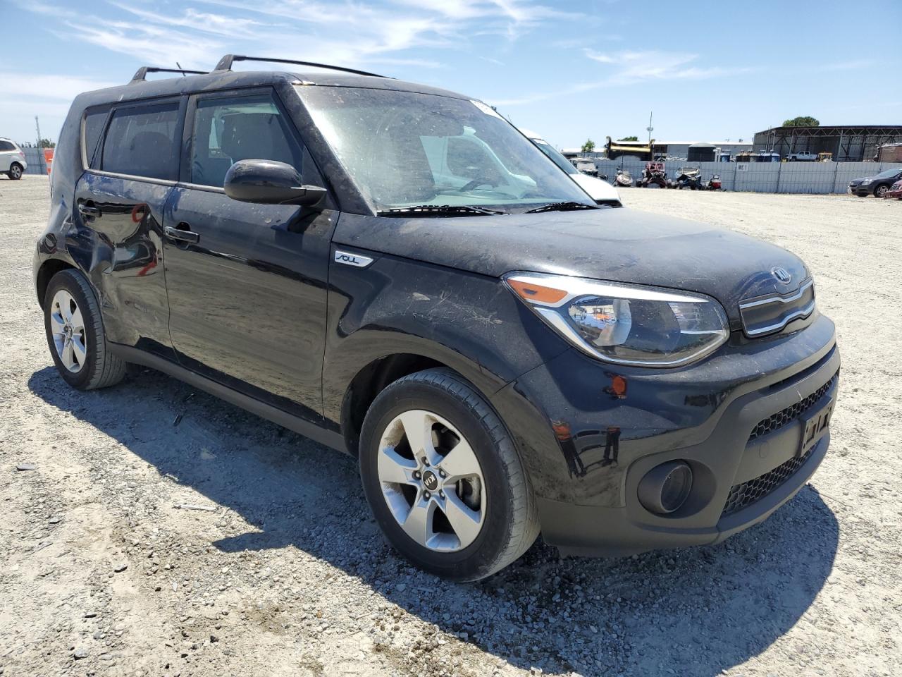 2018 Kia Soul vin: KNDJN2A20J7571403