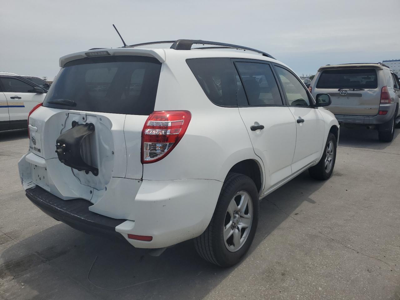 JTMZF4DV9AD016744 2010 Toyota Rav4