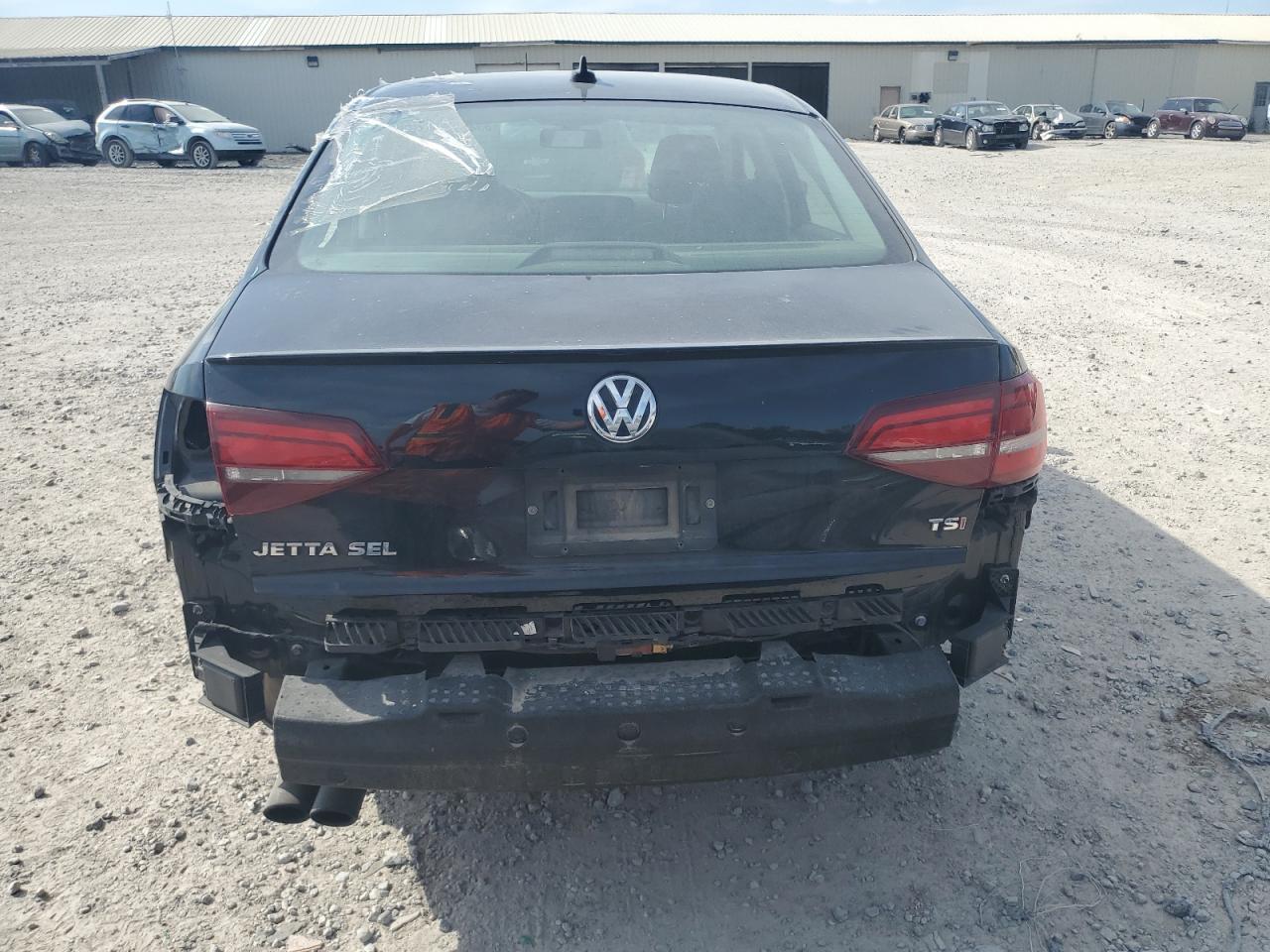 3VWL17AJ1GM212677 2016 Volkswagen Jetta Sel