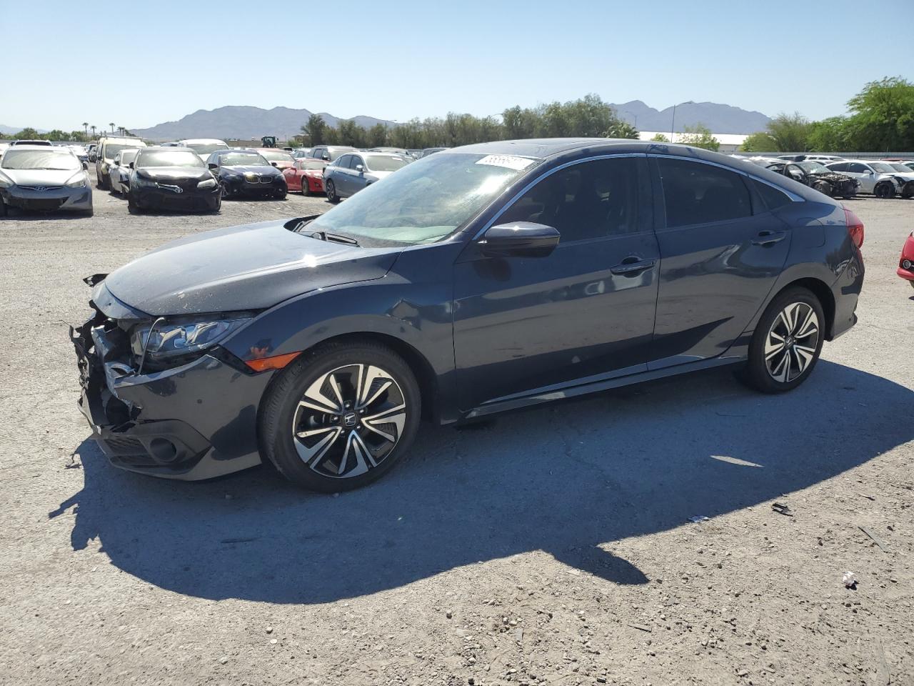 JHMFC1F32JX004552 2018 Honda Civic Ex