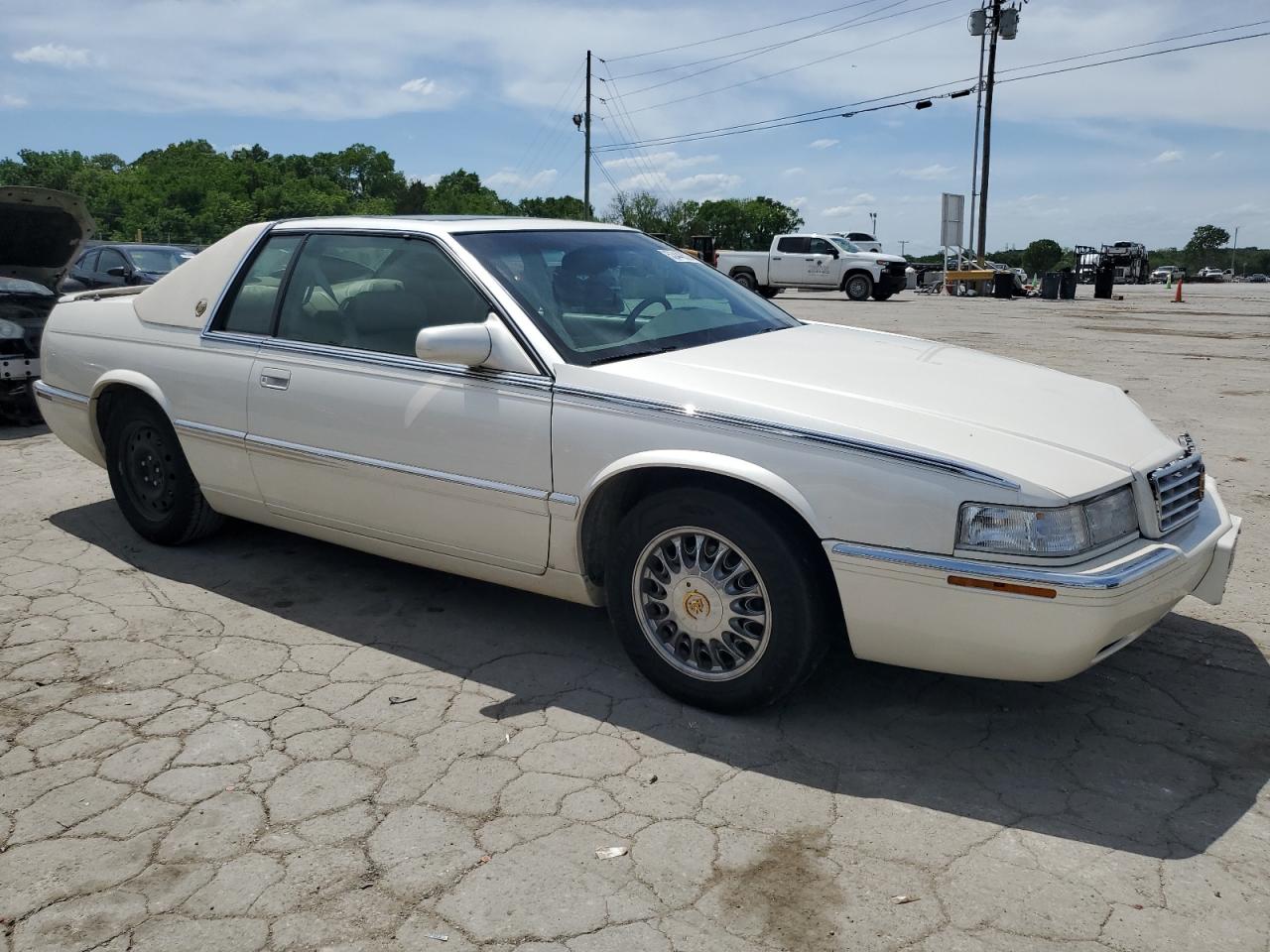 1G6EL12YX1B103893 2001 Cadillac Eldorado Esc