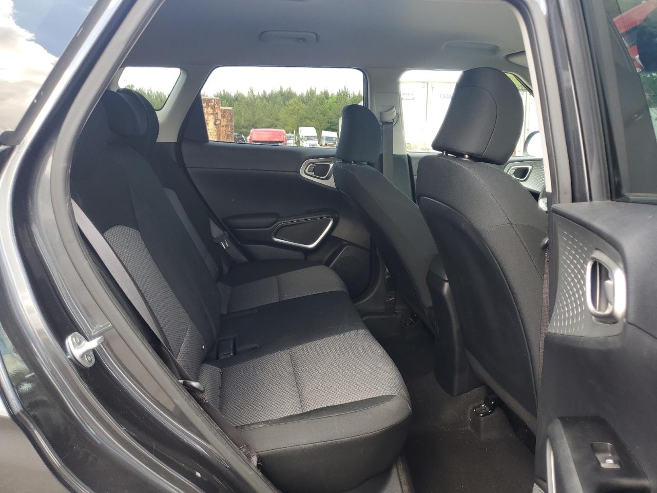 KNDJ23AU4M7738057 2021 Kia Soul Lx