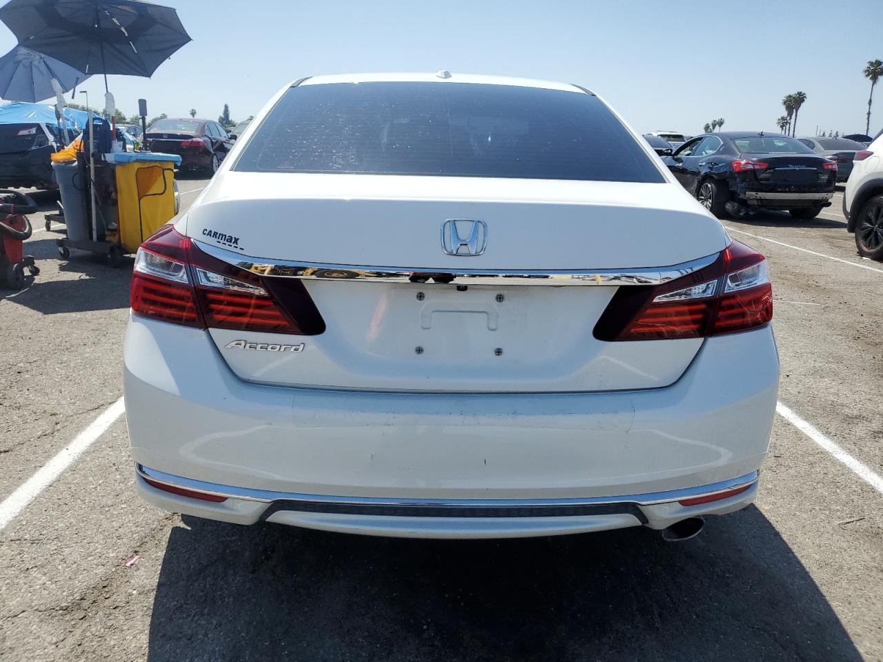 1HGCR2F84HA116109 2017 Honda Accord Exl