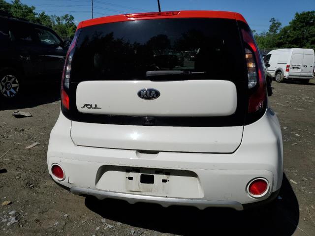 2018 KIA SOUL + - KNDJP3A56J7572842