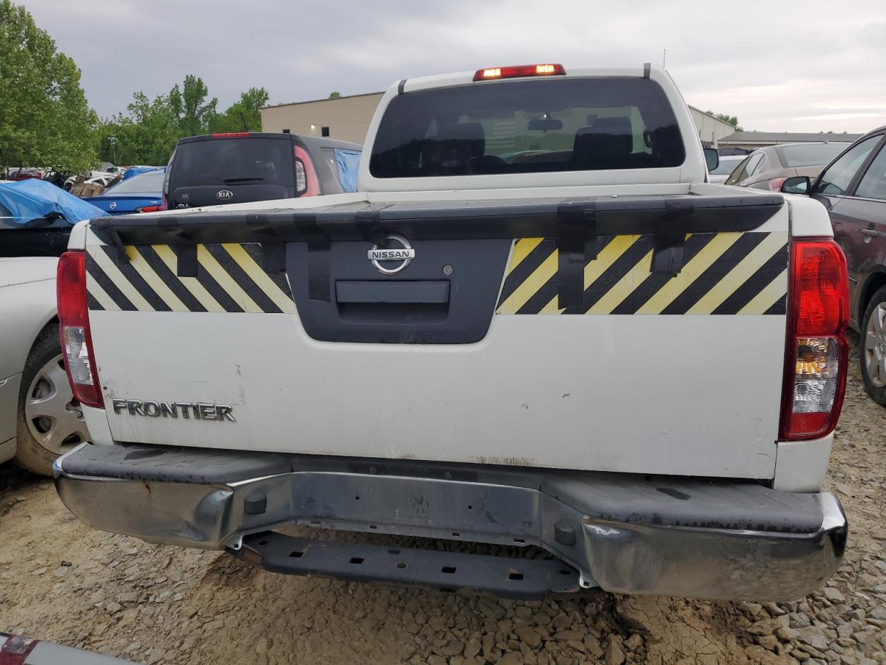 2015 Nissan Frontier S vin: 1N6BD0CT6FN745346