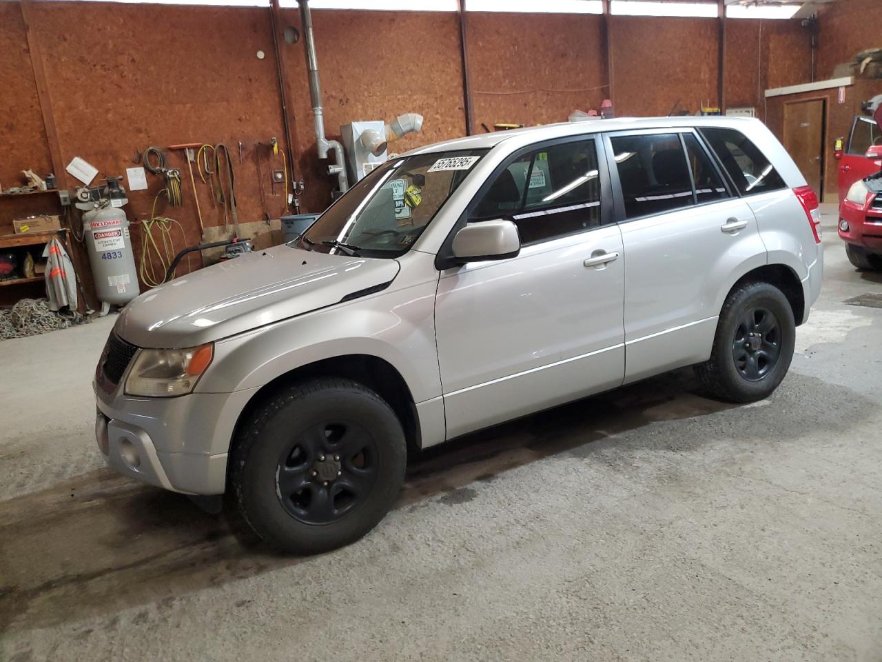 SUZUKI GRAND VITARA PREMIUM