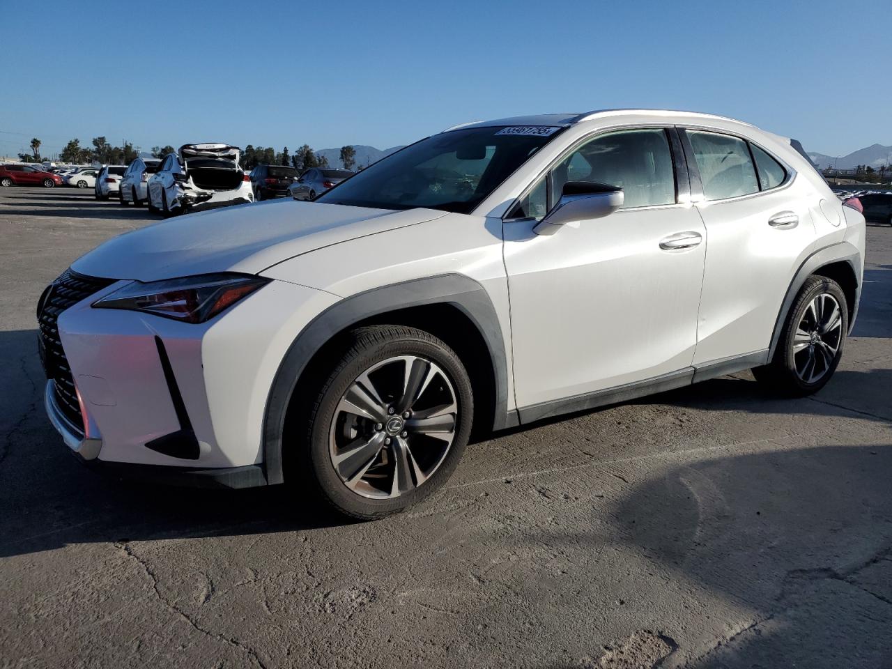 LEXUS UX 200