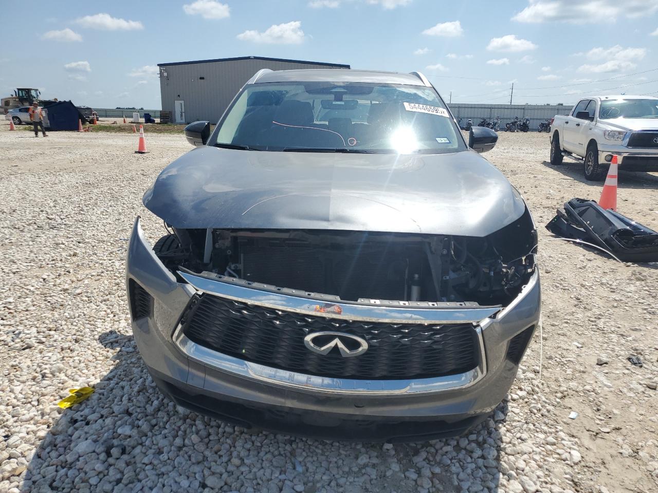 INFINITI QX60 2023