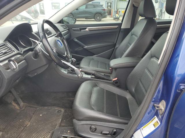 2017 VOLKSWAGEN PASSAT SE - 1VWGT7A31HC056480