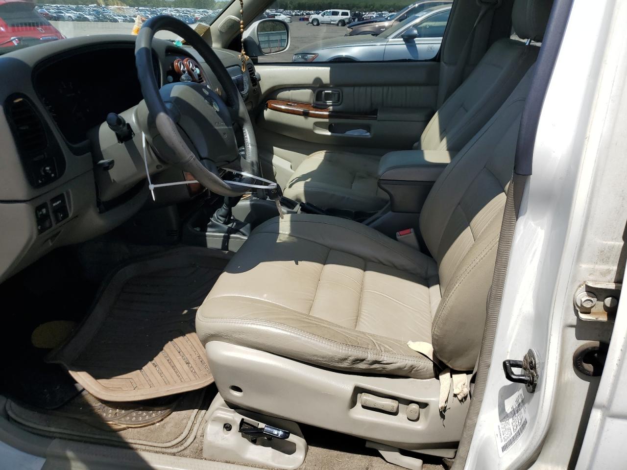 Lot #3301605757 1999 INFINITI QX4