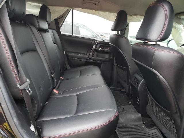 2018 TOYOTA 4RUNNER SR - JTEBU5JR7J5554255