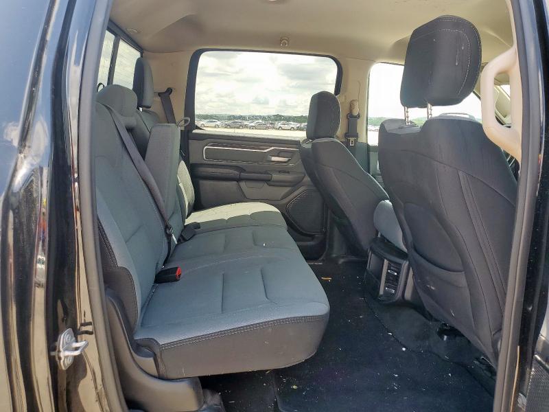 2020 RAM 1500 BIG H 1C6SRFFT5LN382561