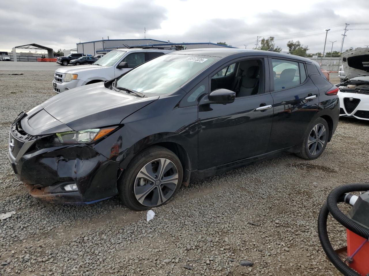 NISSAN LEAF SV PLUS