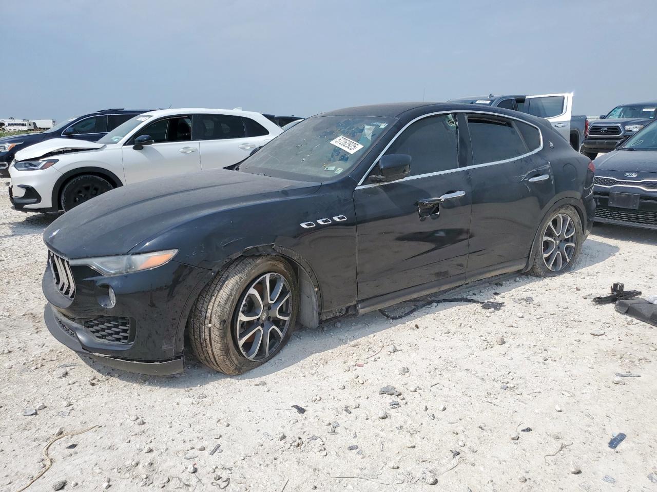 MASERATI LEVANTE